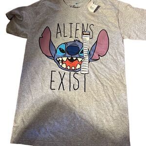 I Disney aliens exist T-shirt adult size small